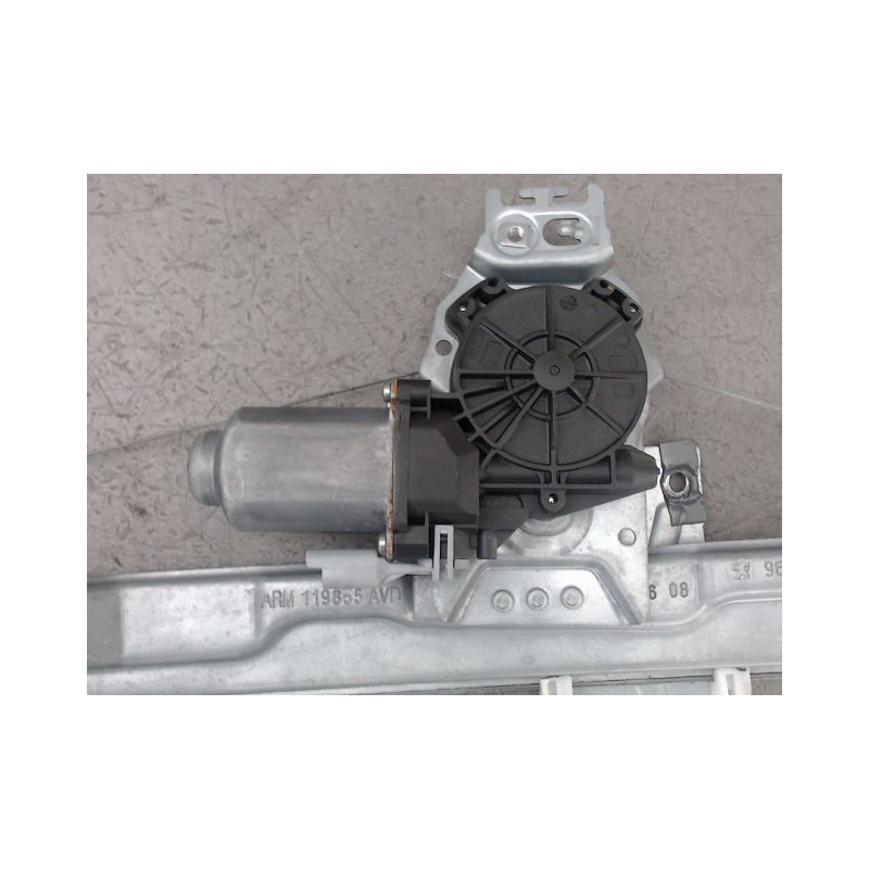 MECANISME LEVE-GLACE AVANT DROIT PEUGEOT 207