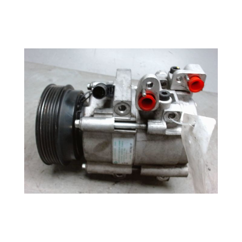 COMPRESSEUR AIR CONDITIONNE HYUNDAI TUCSON 1  DIESEL