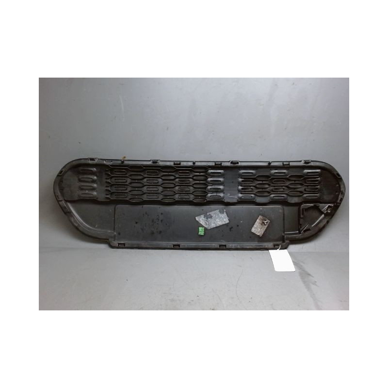 GRILLE PARE-CHOC AVANT PEUGEOT 107 5P