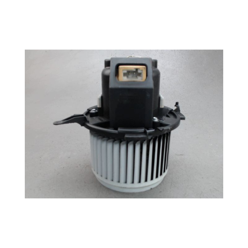MOTEUR VENTILATEUR CHAUFFAGE CITROEN C4