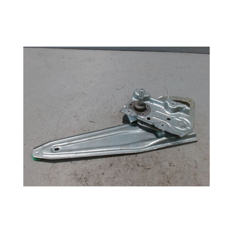 MECANISME LEVE-GLACE ARRIERE DROIT TOYOTA YARIS II 2010-
