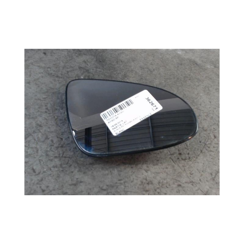 GLACE RETROVISEUR EXT D TOYOTA AYGO 5P