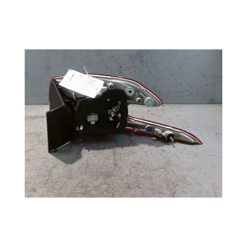 FEU ARRIERE GAUCHE  PEUGEOT 308 SW 2008-