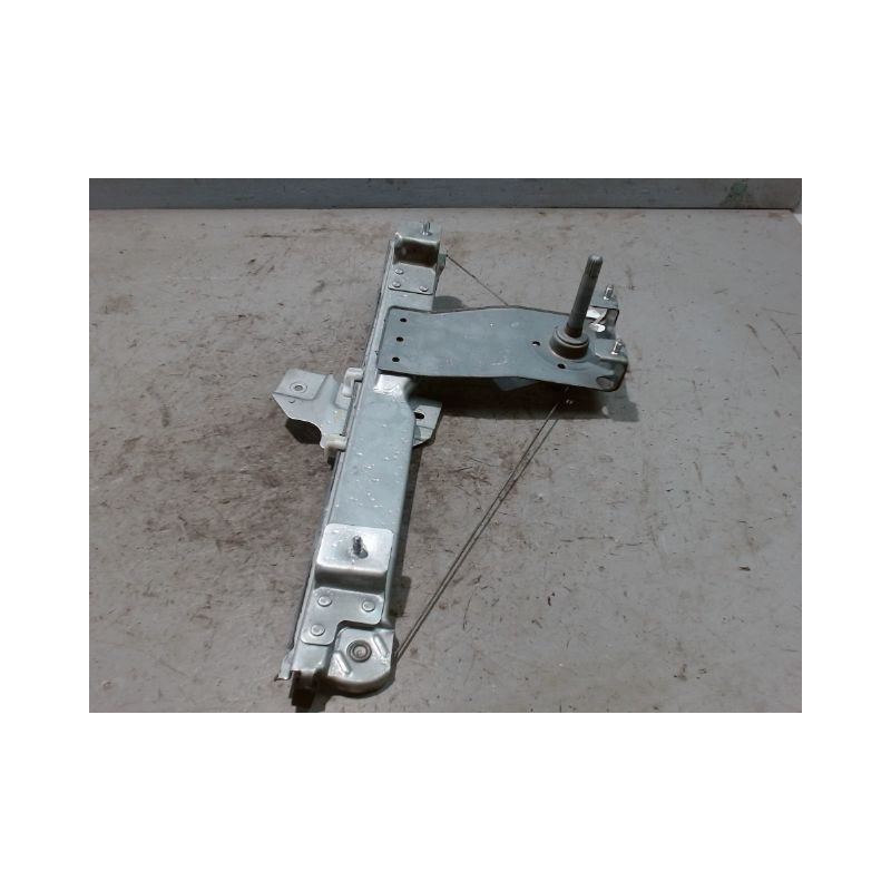 MECANISME LEVE-GLACE ARRIERE DROIT DACIA DUSTER 2010-