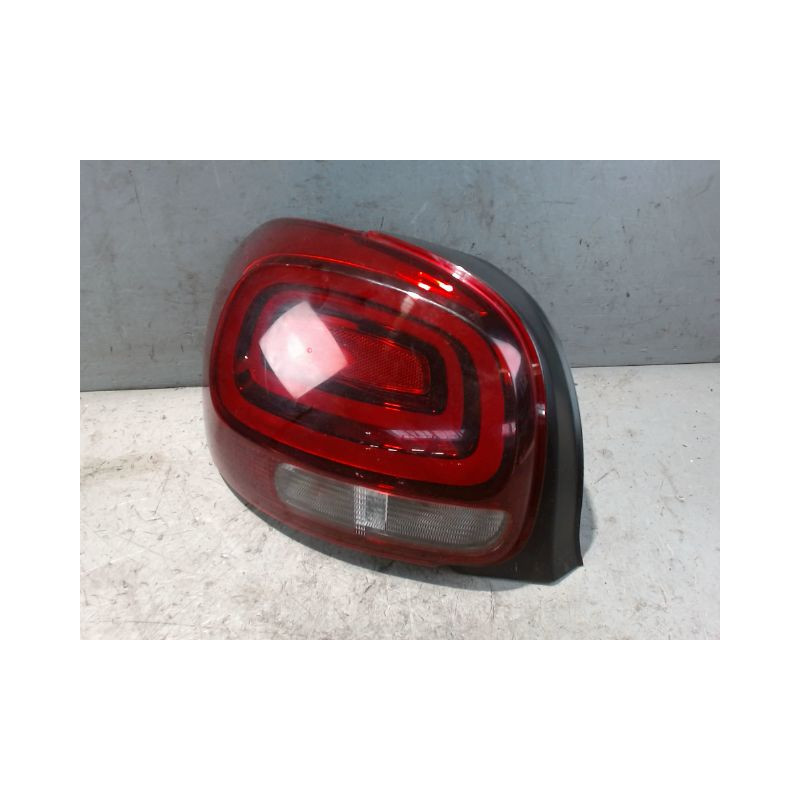 FEU ARRIERE GAUCHE  CITROEN C3 2009-