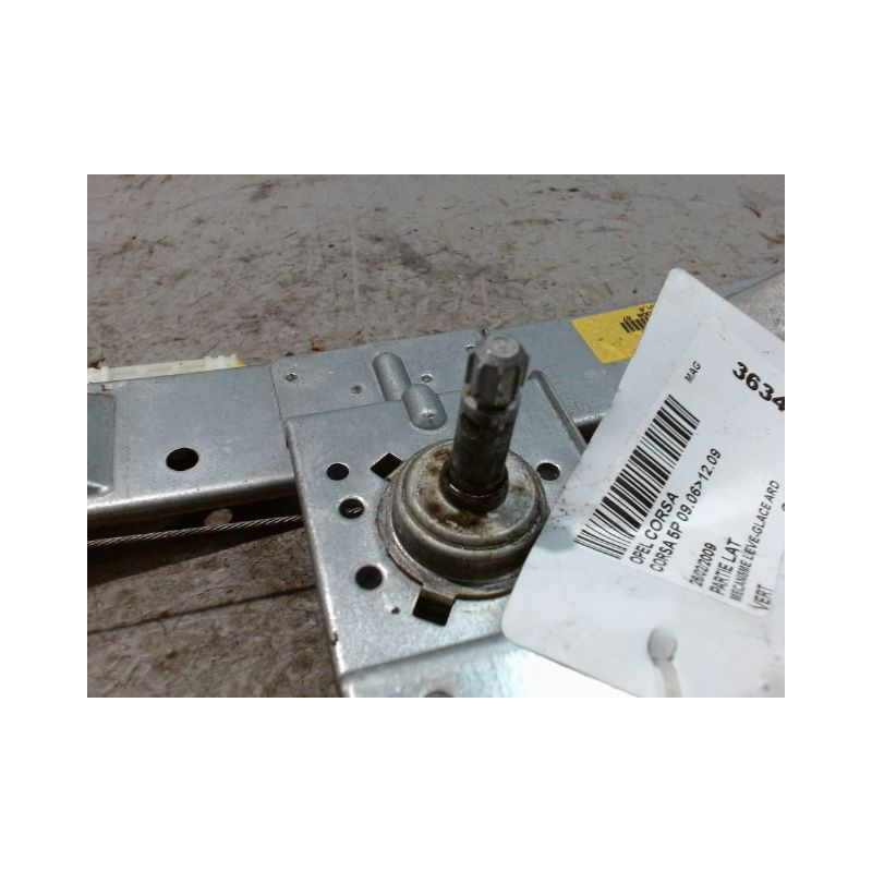 MECANISME LEVE-GLACE ARRIERE DROIT OPEL CORSA 06-09