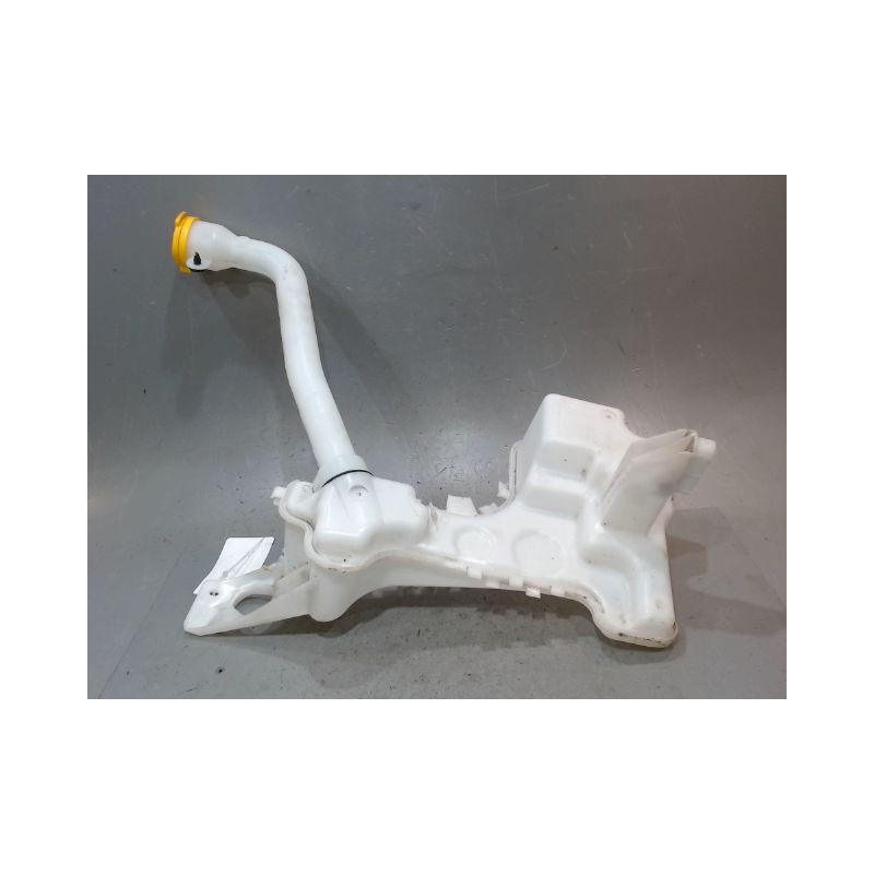 RESERVOIR LAVE-GLACE AVANT RENAULT CLIO