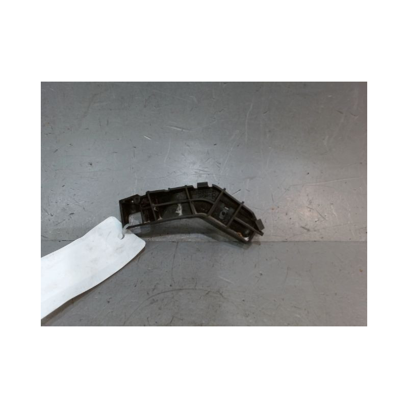 SUPPORT PARE-CHOC AVD HONDA CIVIC