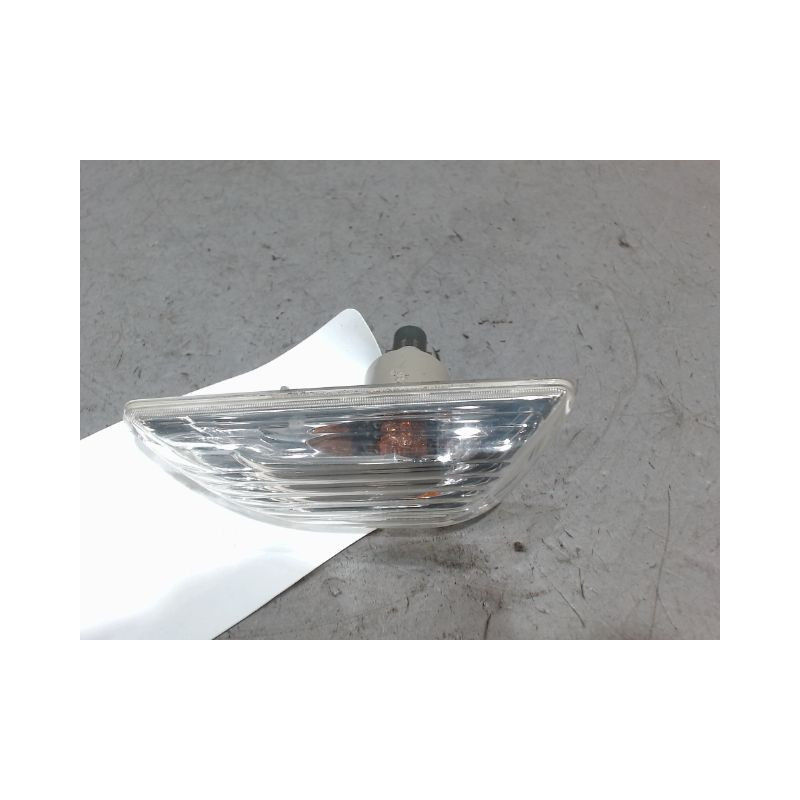 REPETITEUR AILE GAUCHE OPEL MOKKA