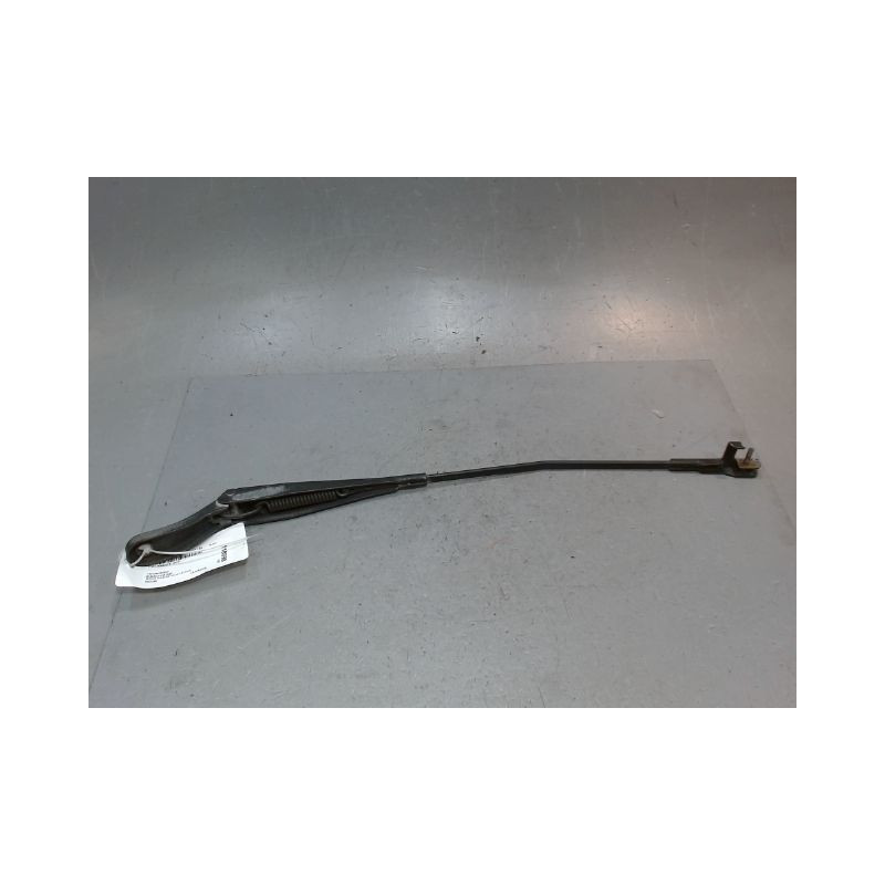 BRAS ESSUIE-GLACE AVANT GAUCHE PEUGEOT 207