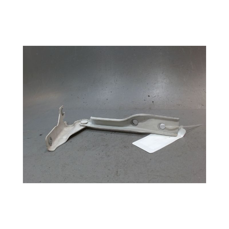 COMPAS GAUCHE CAPOT VOLKSWAGEN POLO