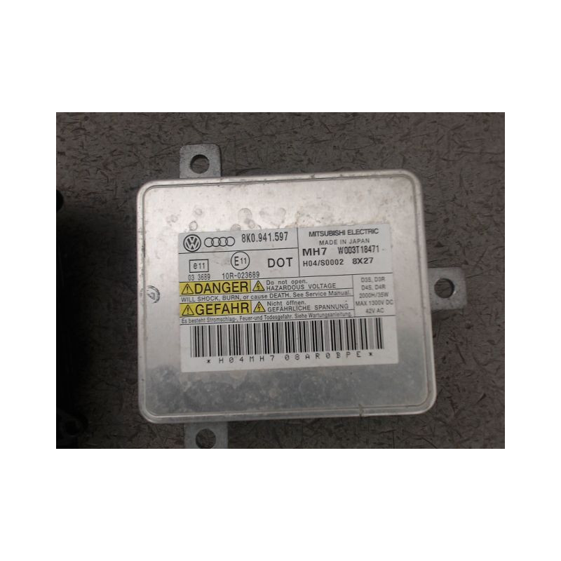 BOITIER XENON PHARE DROIT AUDI S3