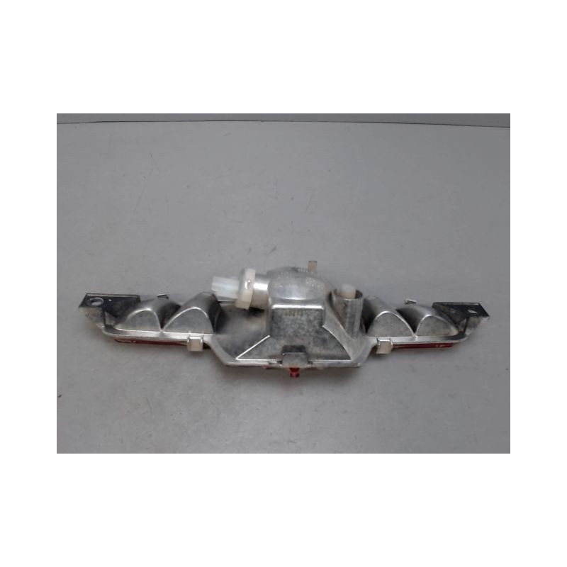 FEU BROUILLARD CENTRAL ARRIERE PEUGEOT 208