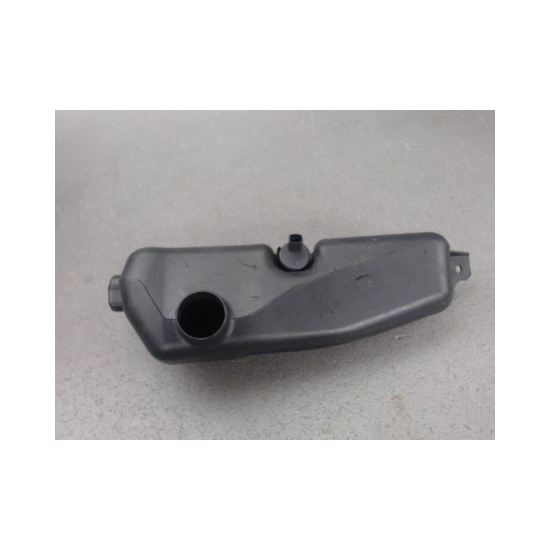 RESERVOIR LAVE-GLACE AVANT DACIA SANDERO