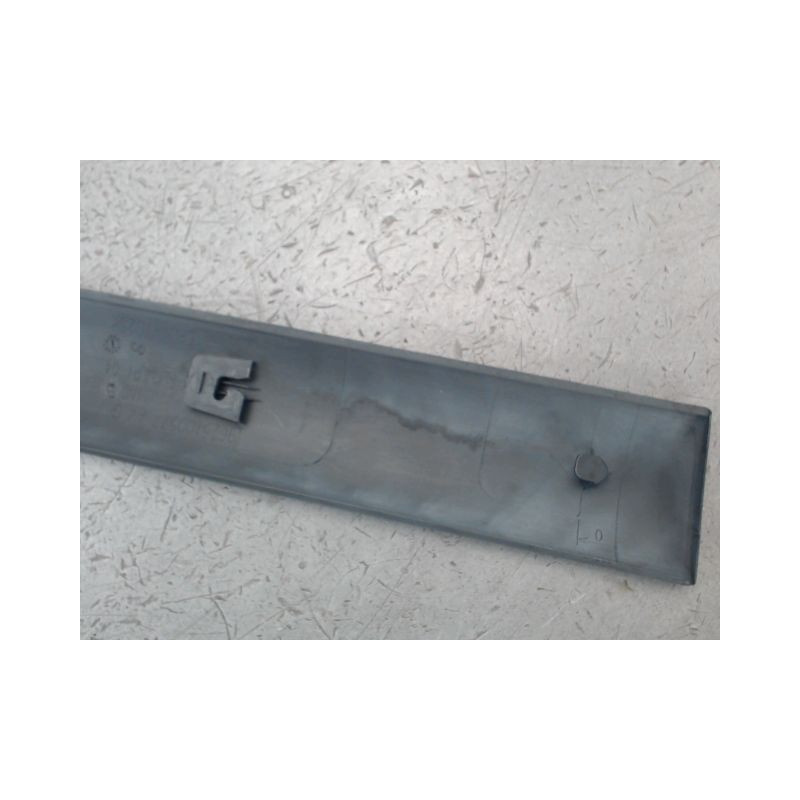 PROTECTION PORTE AVANT GAUCHE PEUGEOT 206