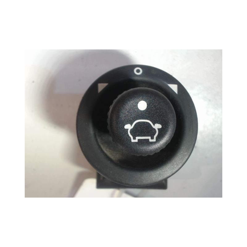 COMMANDE RETROVISSEUR EXTERIEUR ELECTRIQUE FORD FOCUS 98-04