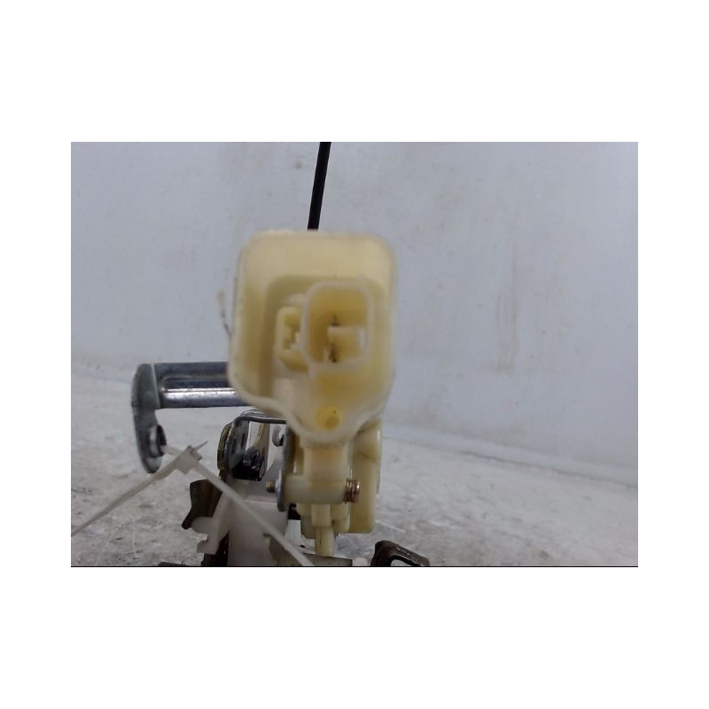 SYSTEME CONDAMNATION ARRIERE GAUCHE TOYOTA YARIS 2003-