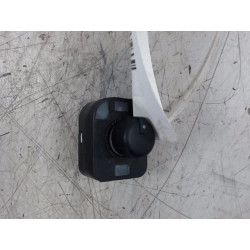 COMMANDE RETROVISSEUR EXT ELECTRIQUE