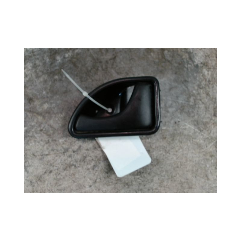 POIGNEE INTERIEURE PORTE AVANT DROIT RENAULT KANGOO 2000-2003