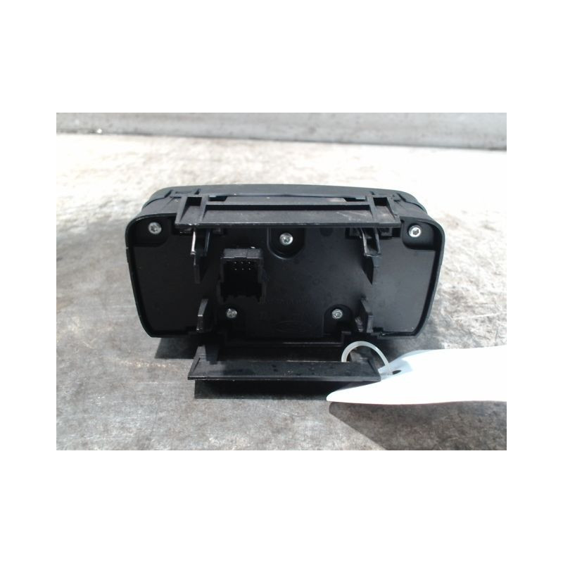 COMMANDE ECLAIRAGE FORD G.C-MAX