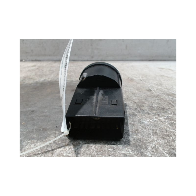 COMMANDE ECLAIRAGE VOLKSWAGEN POLO