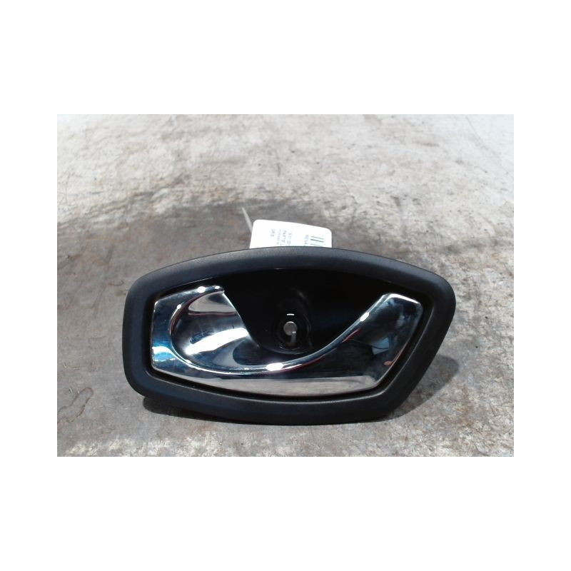POIGNEE INTERIEURE PORTE ARRIERE GAUCHE RENAULT CAPTUR
