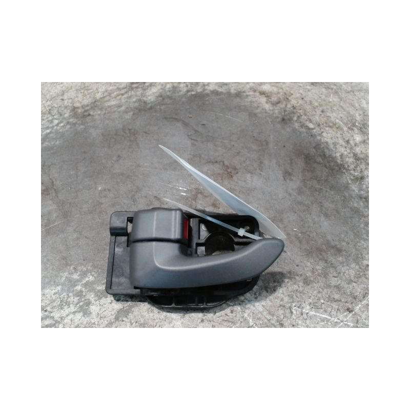 POIGNEE INTERIEURE PORTE ARRIERE GAUCHE KIA SOUL 08-