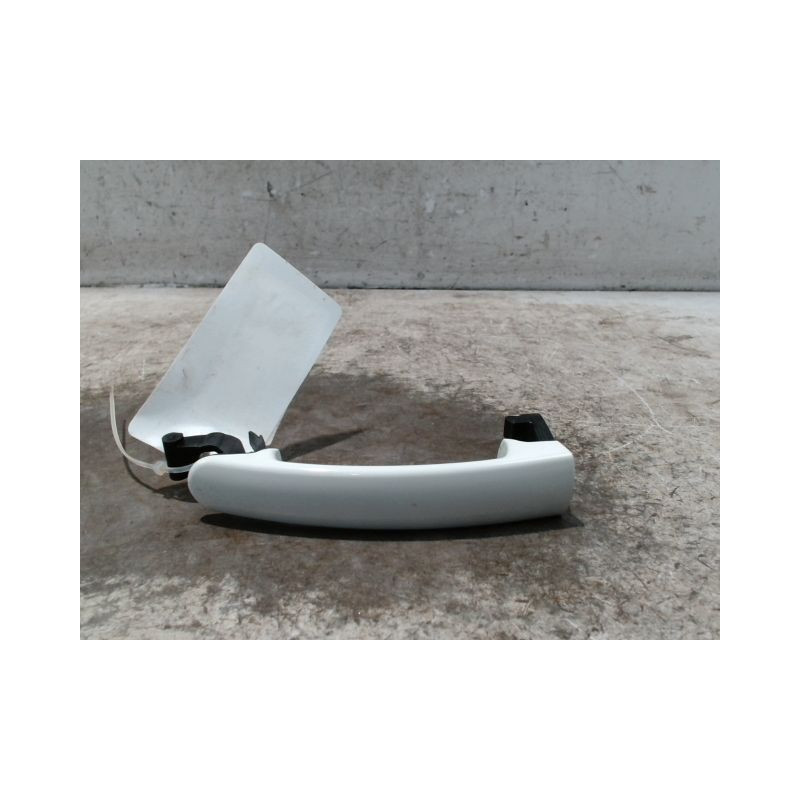 POIGNEE EXTERIEURE PORTE ARRIERE DROIT VOLKSWAGEN POLO 2009-