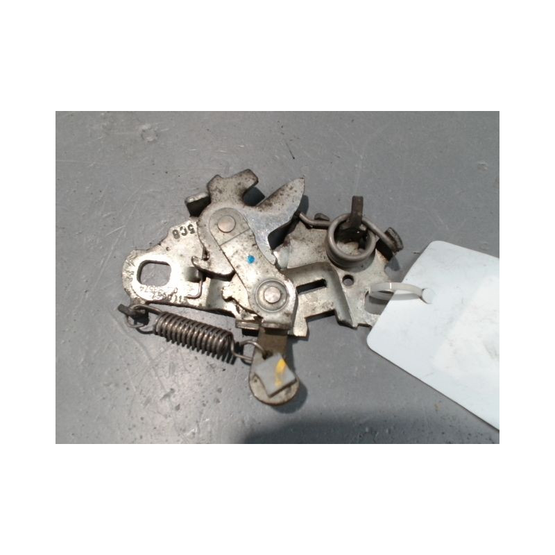 SERRURE CAPOT PEUGEOT 208
