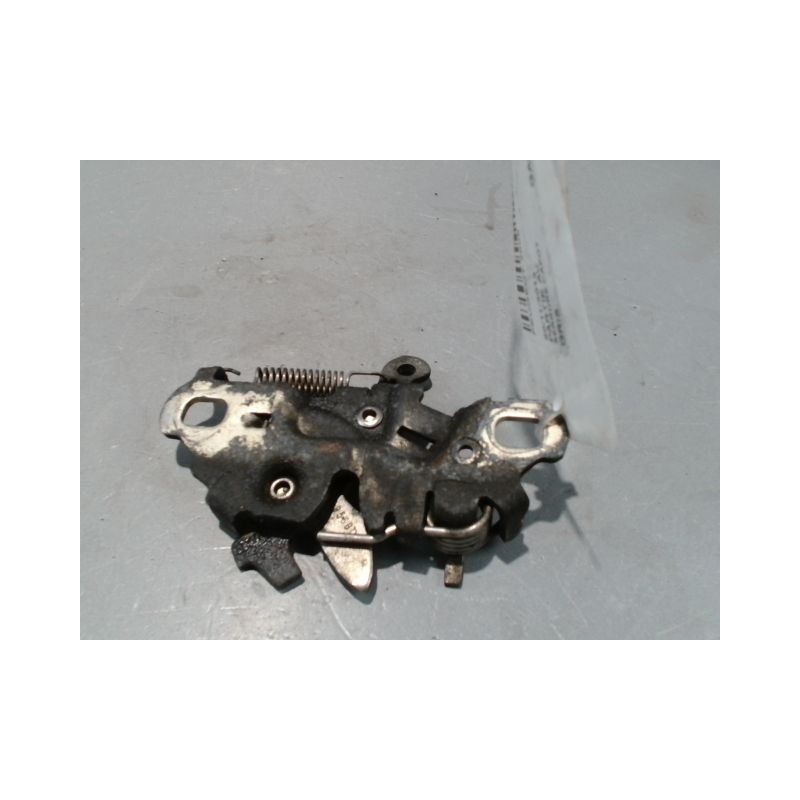 SERRURE CAPOT PEUGEOT 2008