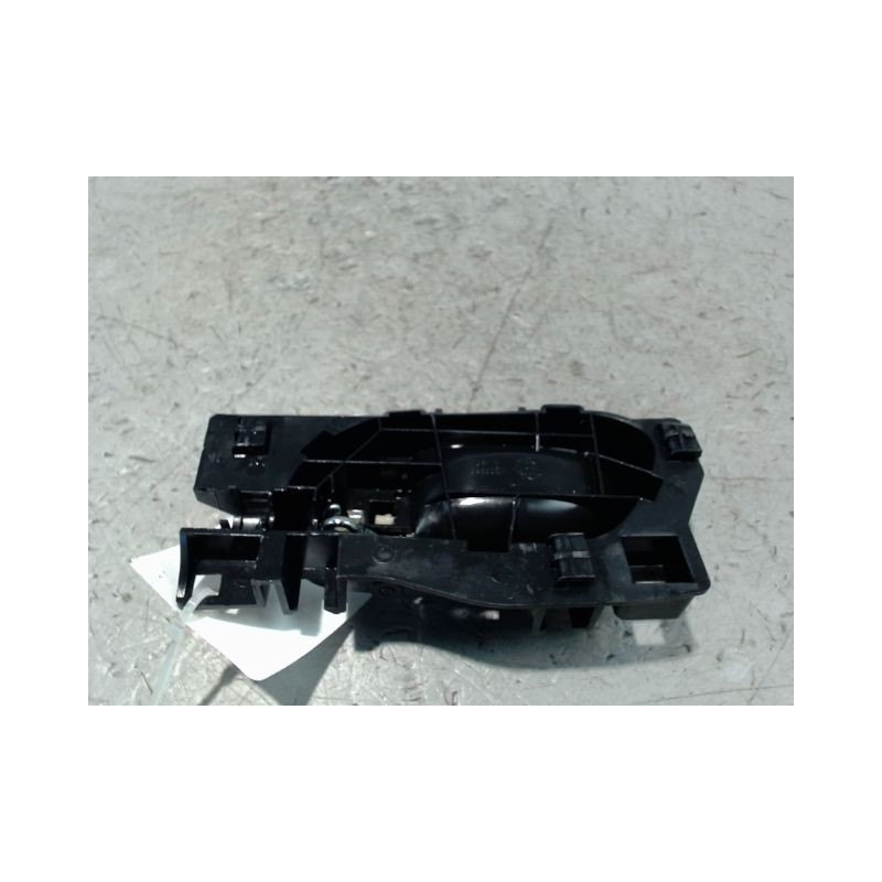 POIGNEE INTERIEURE PORTE AVANT DROIT PEUGEOT 207 2009-