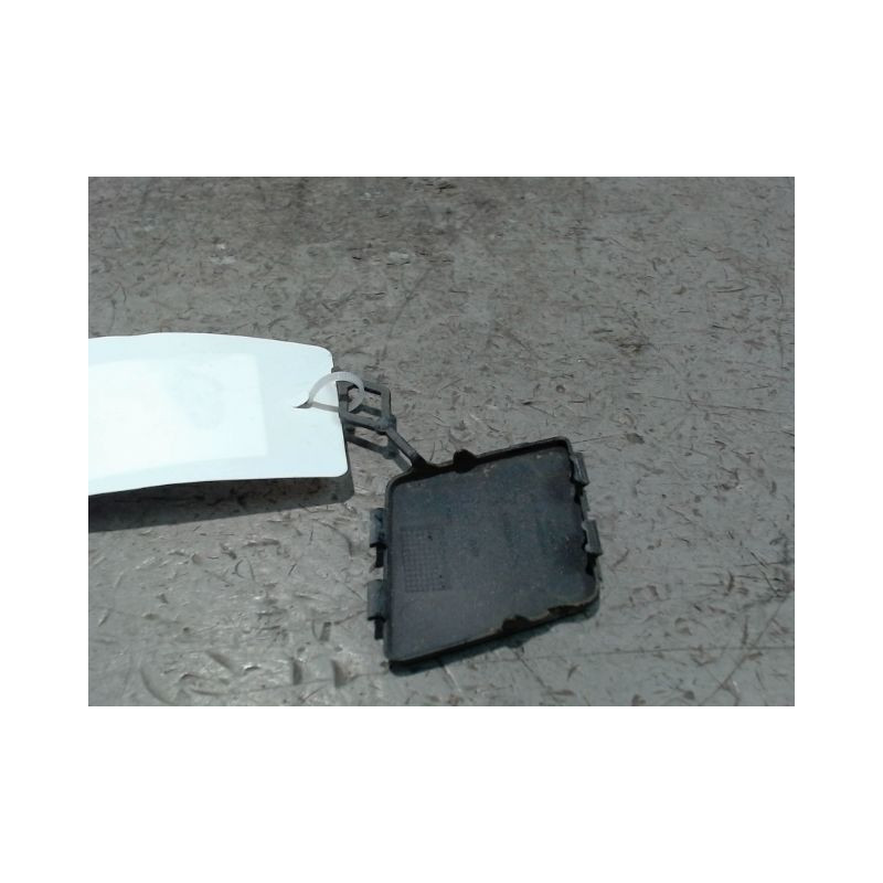 OBTURATEUR COUVRE CROCHET DE BOUCLIER AV PEUGEOT 308 2011-