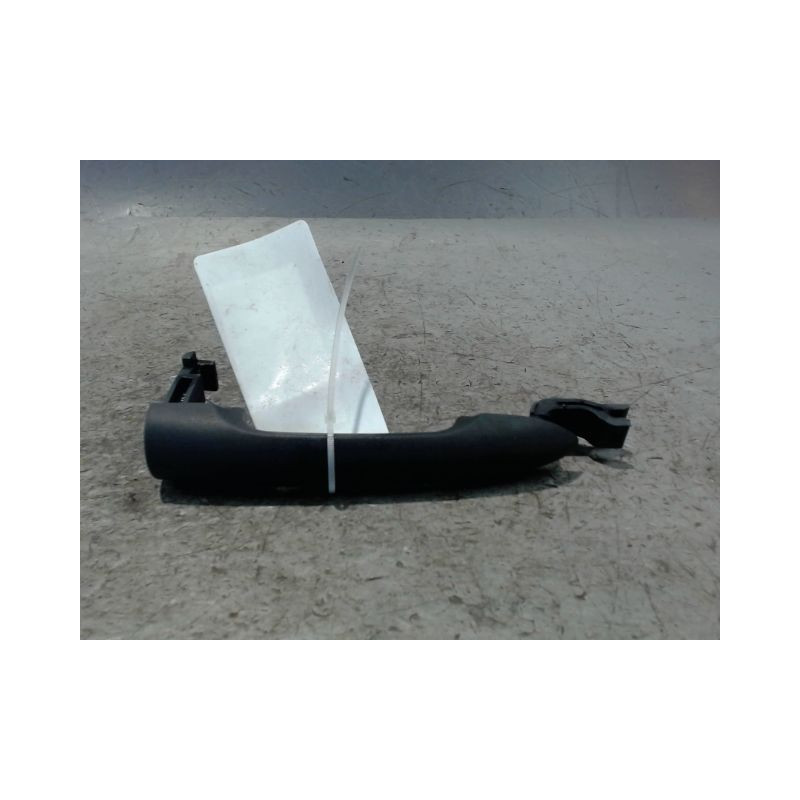 POIGNEE EXTERIEURE PORTE BATTANTE GAUCHE RENAULT KANGOO EXPRESS 2008-