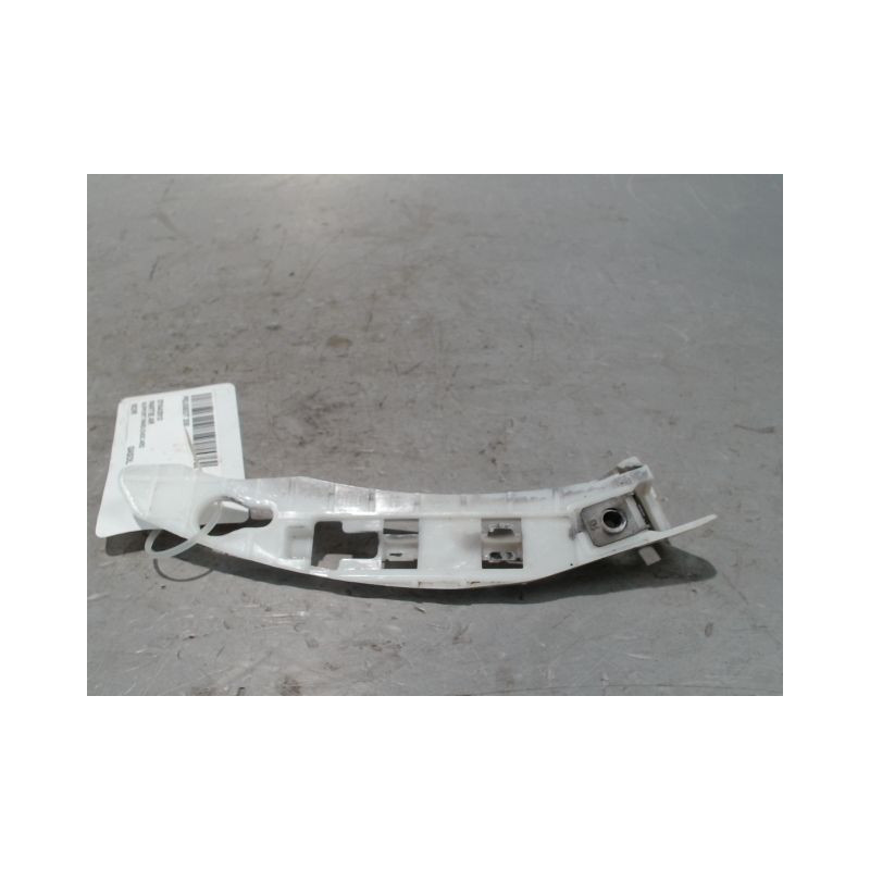 SUPPORT PARE-CHOC ARD PEUGEOT 208