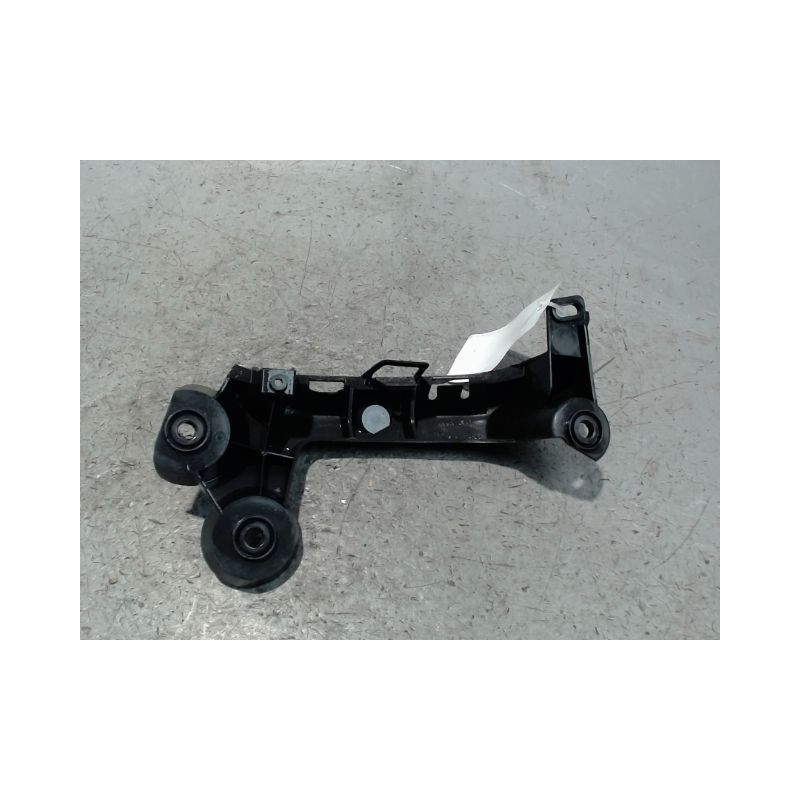 SUPPORT PARE-CHOC ARG CITROEN DS3 2009-