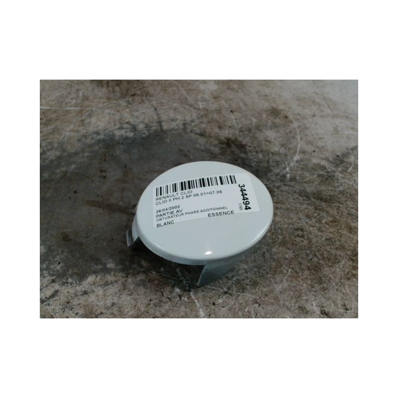 OBTURATEUR PHARE ADDITIONNEL PARE-CHOC AVG RENAULT CLIO II PH.2 01-06