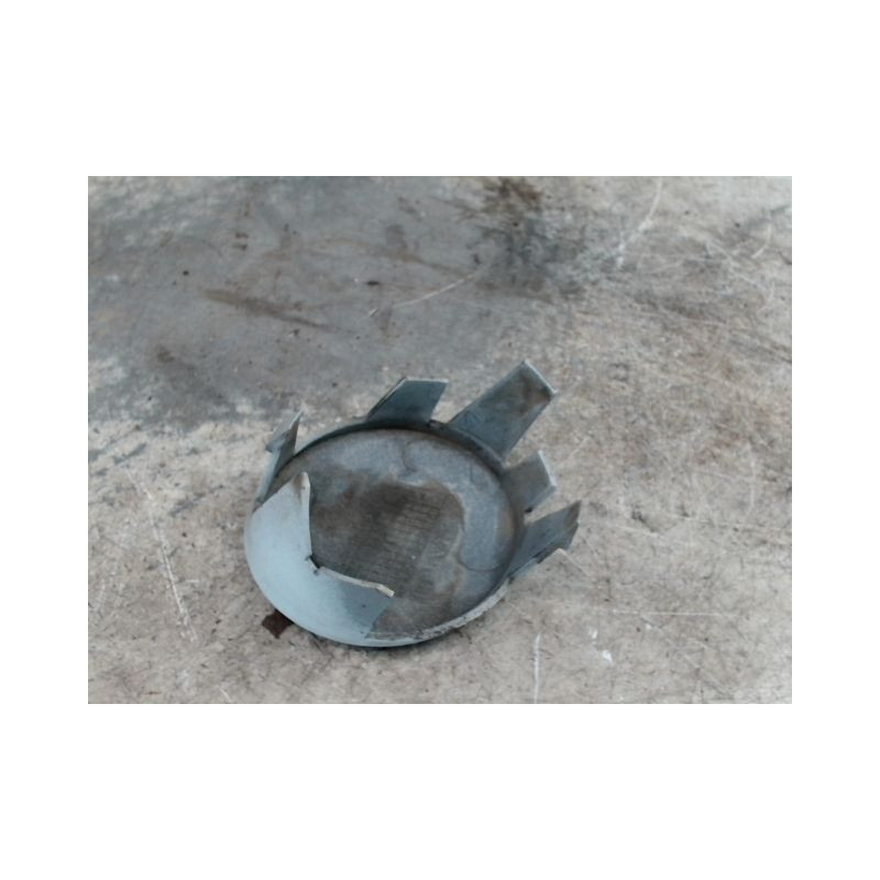 OBTURATEUR PHARE ADDITIONNEL PARE-CHOC AVG RENAULT CLIO II PH.2 01-06