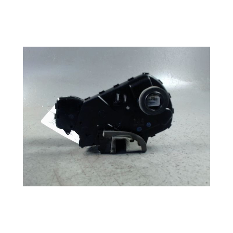 SERRURE PORTE BATTANTE ARRIERE TOYOTA RAV4 2006