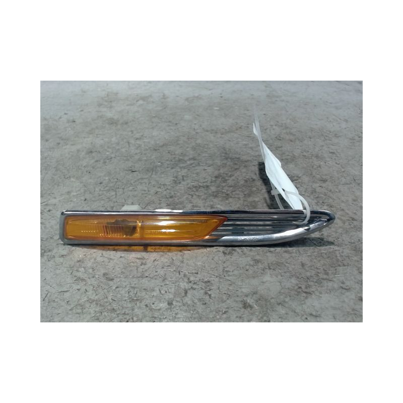 REPETITEUR AILE DROIT FORD MONDEO 2000-2007