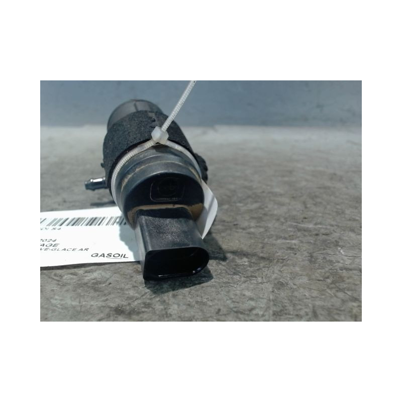 POMPE LAVE-GLACE ARRIERE AUDI S4