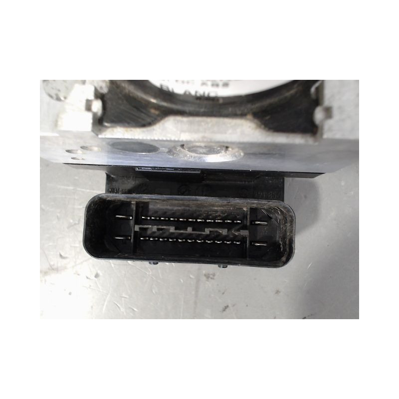UNITE HYDRAULIQUE ABS RENAULT MEGANE