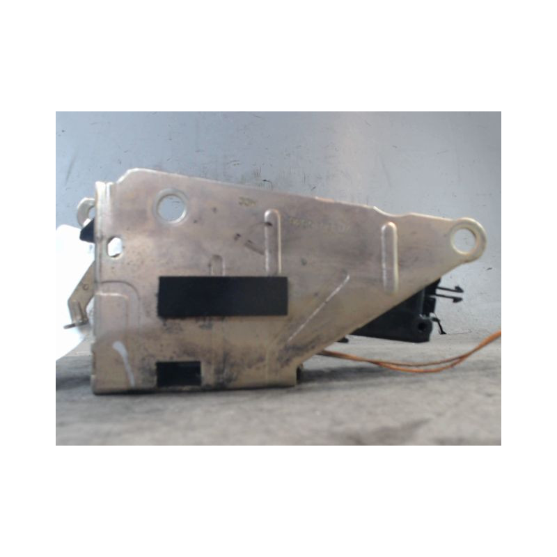 SYSTEME CONDAMNATION AVANT DROIT SMART FORTWO
