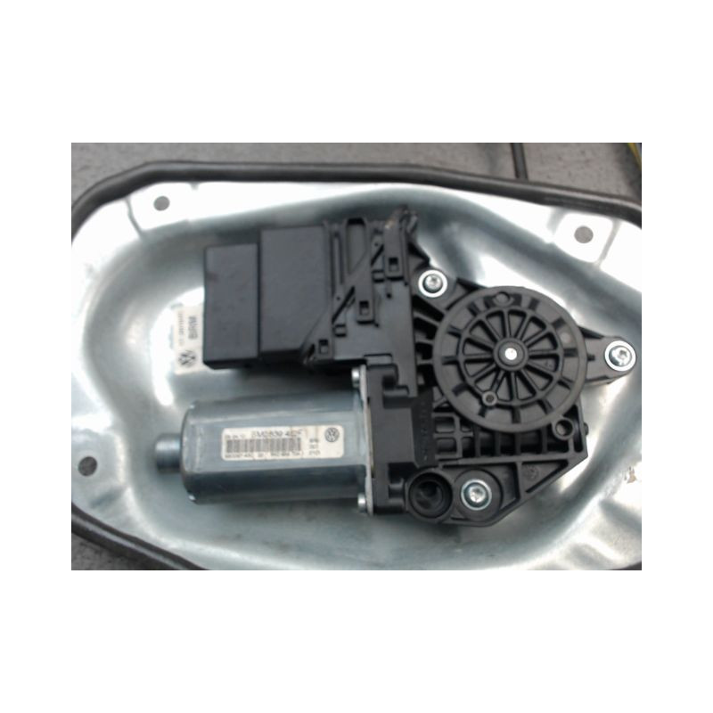 MECANISME LEVE-GLACE ARRIERE DROIT VOLKSWAGEN GOLF