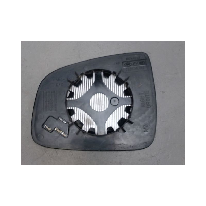 GLACE RETROVISEUR EXT D DACIA DUSTER