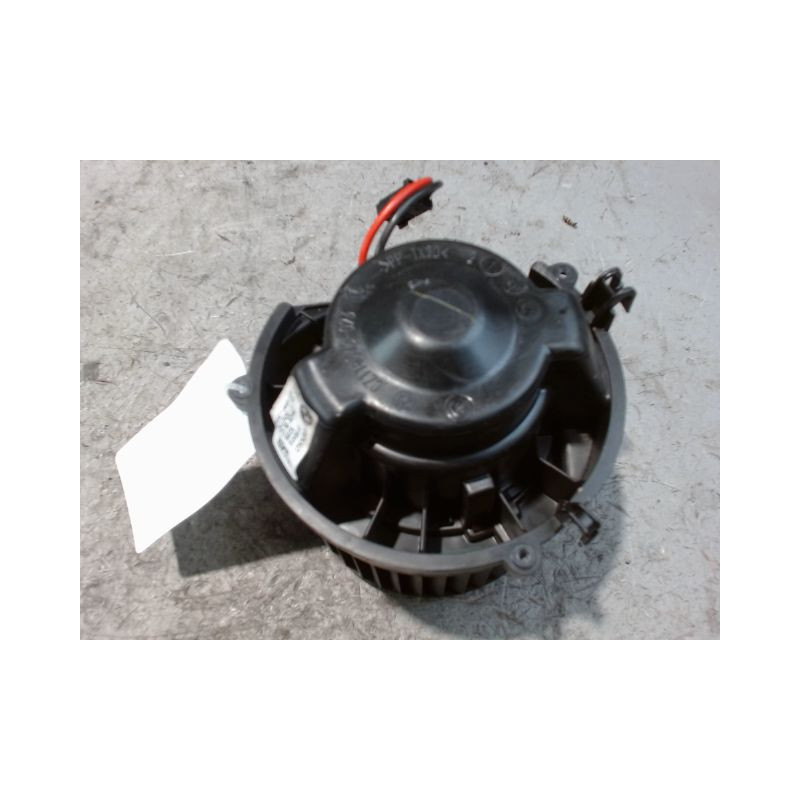 MOTEUR VENTILATEUR CHAUFFAGE B.M.W. SERIE 2