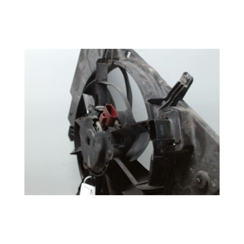 MOTEUR VENTILATEUR RADIATEUR FORD FIESTA 2010-