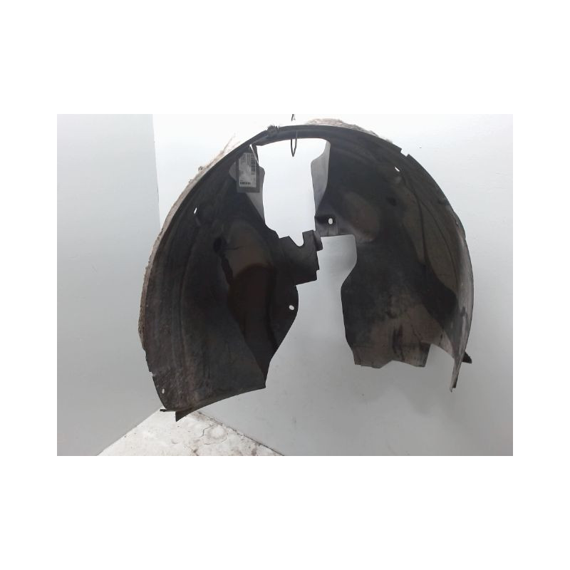 PARE-BOUE AVANT DROIT PEUGEOT 3008 2009-