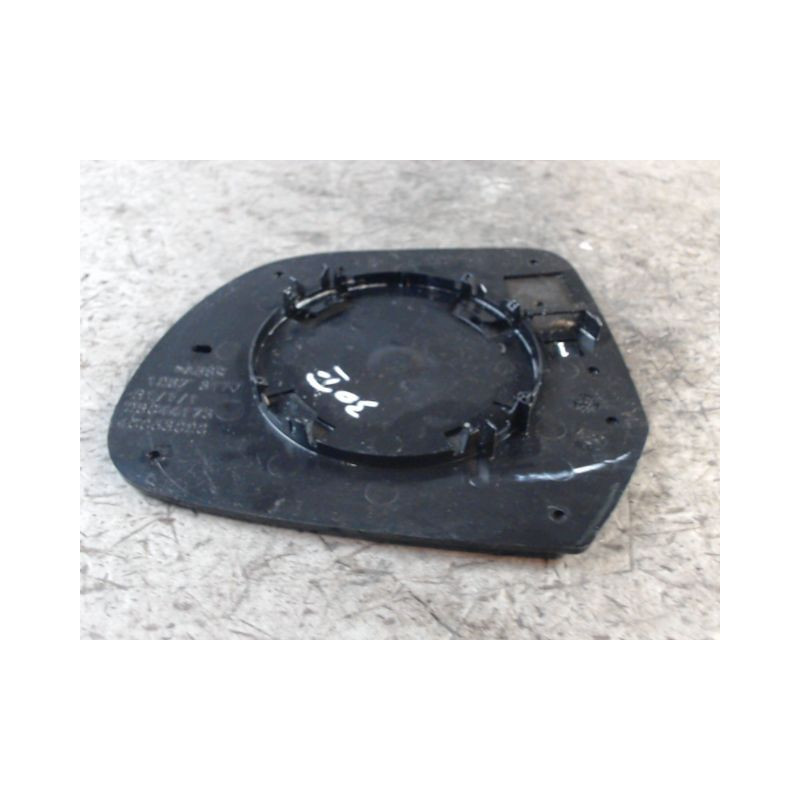 GLACE RETROVISEUR EXT D NISSAN MICRA 2009-