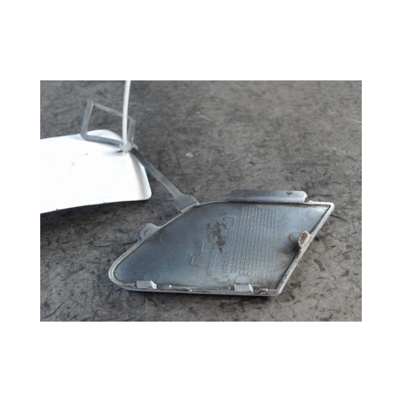 OBTURATEUR COUVRE CROCHET DE BOUCLIER AV PEUGEOT 208