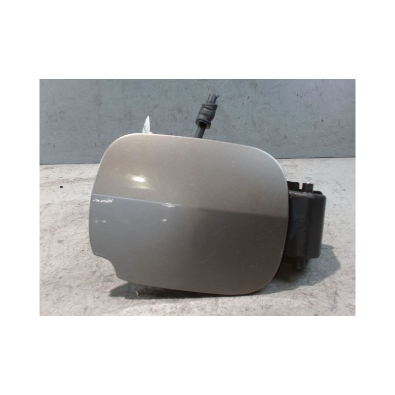VOLET DE TRAPPE CARBURANT RENAULT CLIO III 2009-